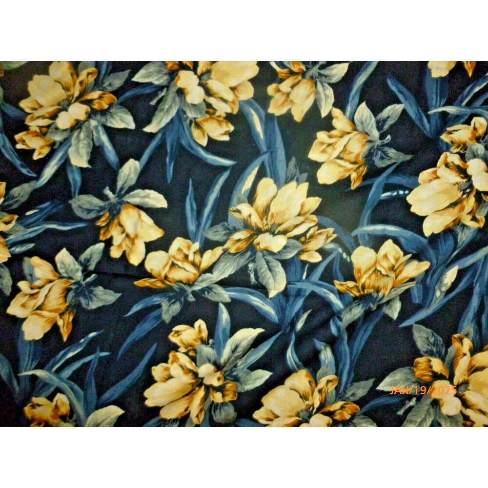 Hamil Textiles Fabric Multi-color‎ Excellent Large Lilies 2 Yards Cotton Sewing